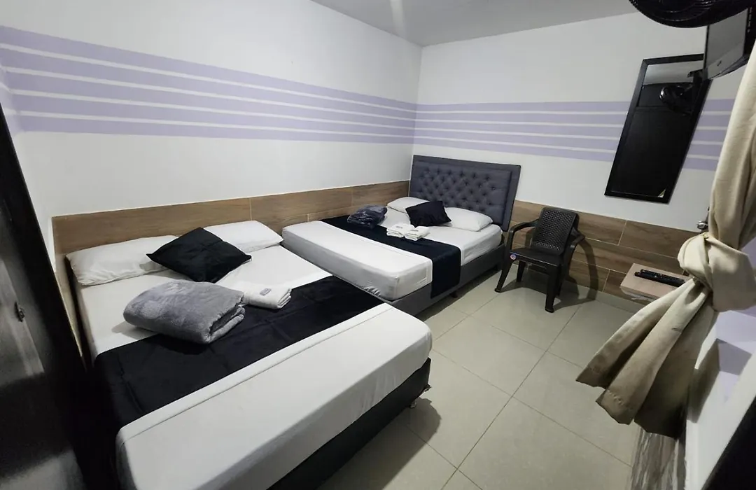 hotel medellin calasanz-1